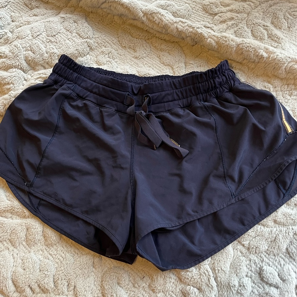 Lululemon hottie hot shorts
